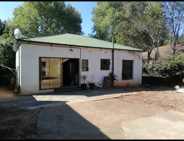 2 BEDROOM HOUSE FOR SALE IN WESTDENE